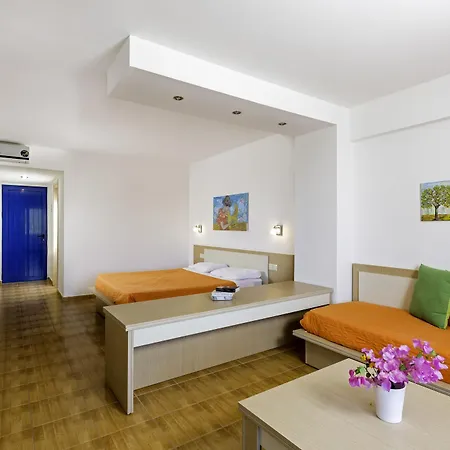 Ekaterini Aparthotel Kiotari