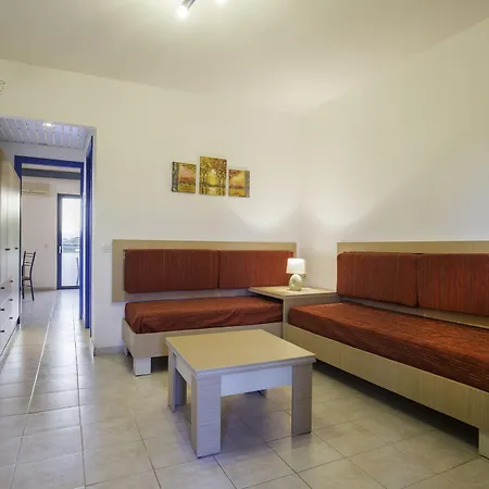 Ekaterini Aparthotel